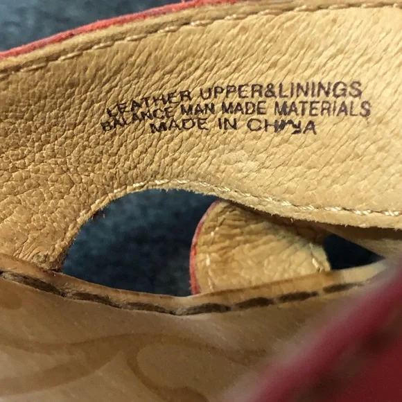 Born Shoes Women’s Red Leather Strappy Thong Wedge Slip On Sandals Size 10/42 - Picture 10 of 10